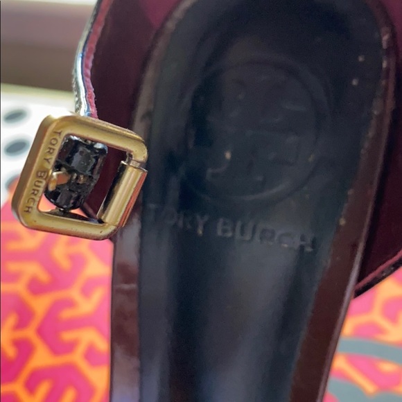 Tory Burch classic heels - Picture 3 of 5